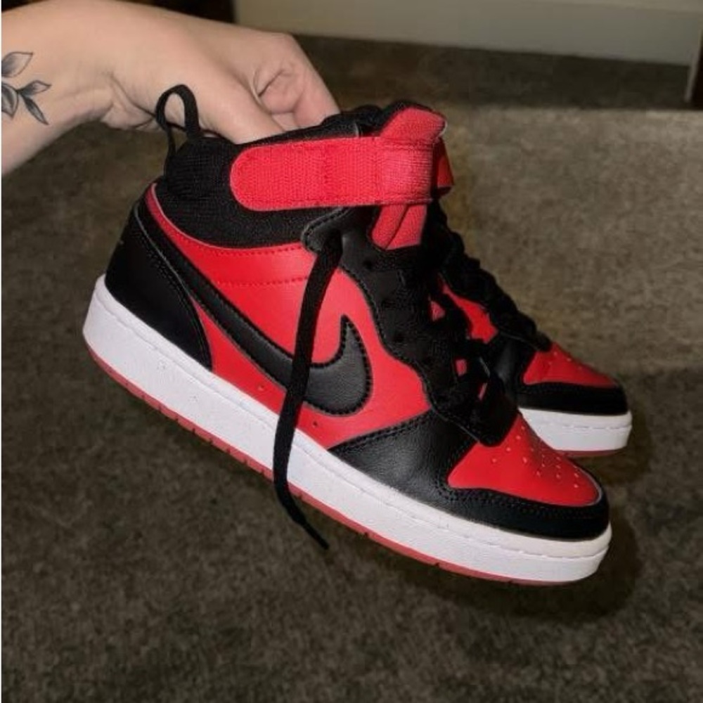 Nike Black and Red High-Top Sneakers